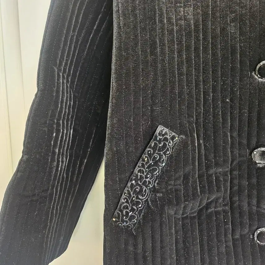 [BUNJANG] Kim Min Ju Collection Velvet Black Jacket / Kim min ju 컬렉션 벨벳 블랙 자켓88