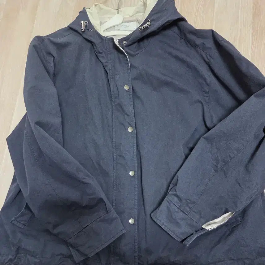 [BUNJANG] Kiki Love Navy Hooded Parka Jacket / 키키러브 네이비 후드 야상 점퍼 자켓