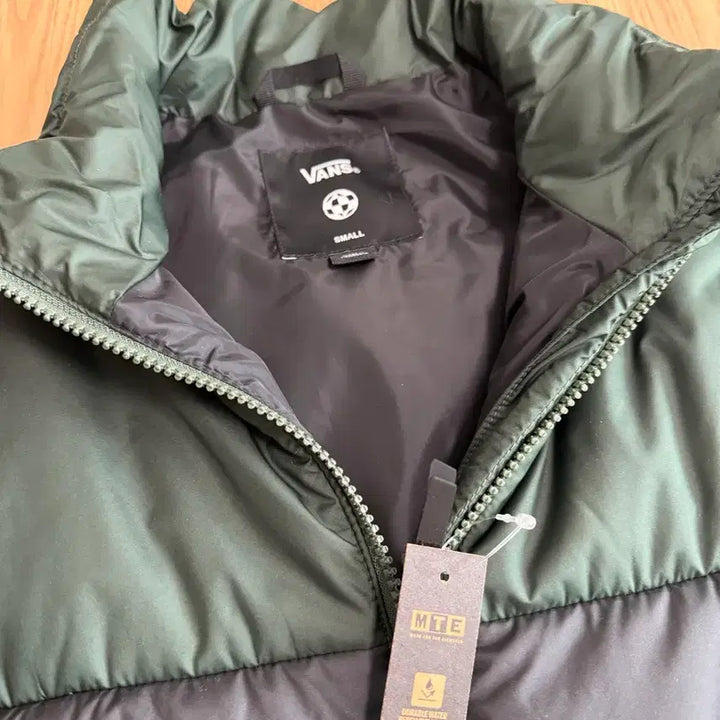 [BUNJANG] Vans Vest Padded / 새상품) 반스 조끼패딩