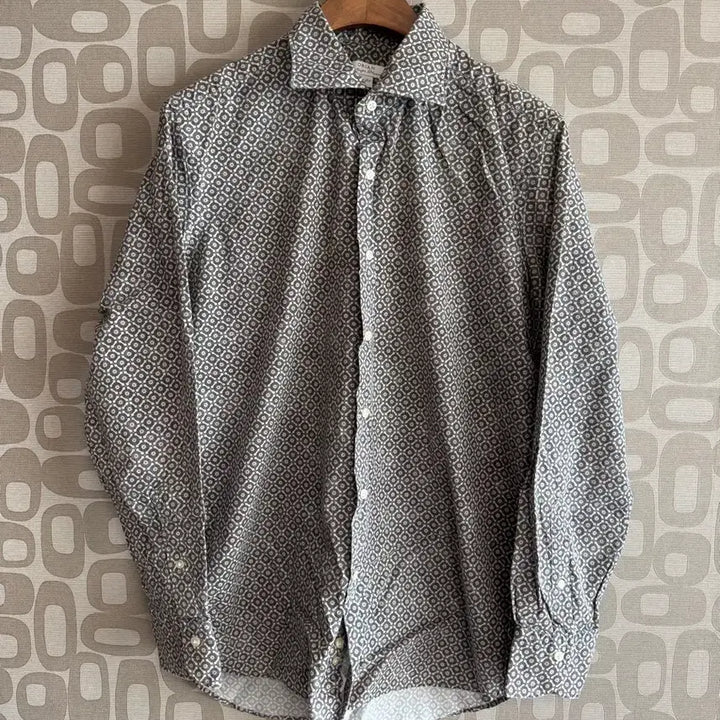 [BUNJANG] Orian Floral Pattern Shirt / Orian 오리앙 플라워 패턴 셔츠