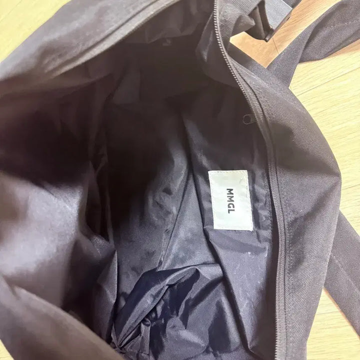 [BUNJANG] MMGL Minimal Messenger Bag Black / 엠엠지엘(MMGL) 미니멀 메신저백(블랙) 판매@@@@