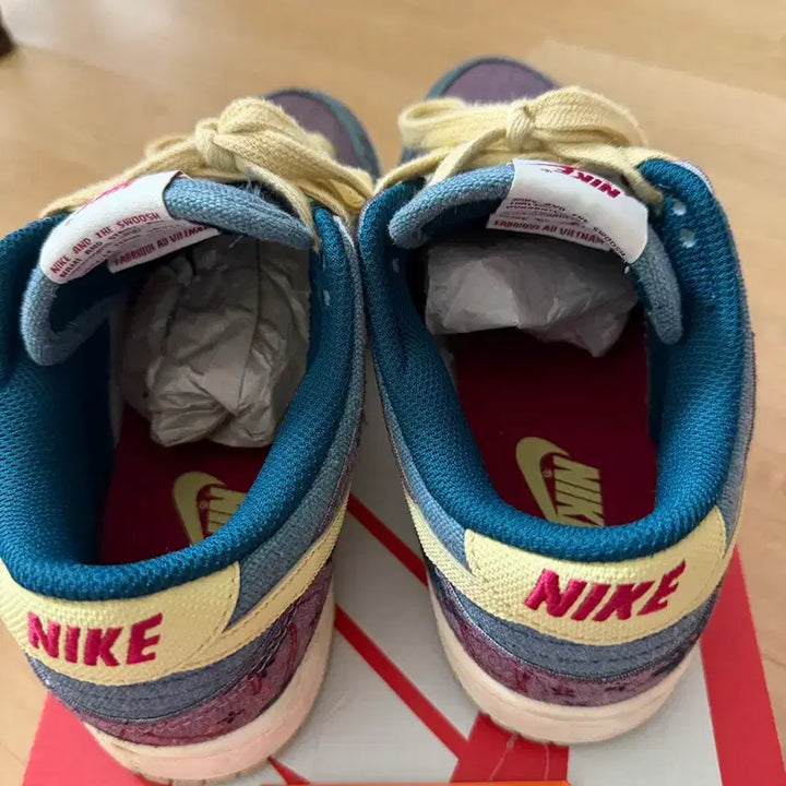 [BUNJANG] Nike Dunk Low Community Garden Sneakers / 나이키 덩크 로우 커뮤니티 가든 245 판매 합니다