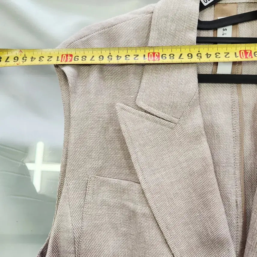 [BUNJANG] Eselia Beige Linen Style Vest Jacket (Size 66) / 0304 에셀리아 베이지 린넨 스타일 조끼 자켓 66사이즈