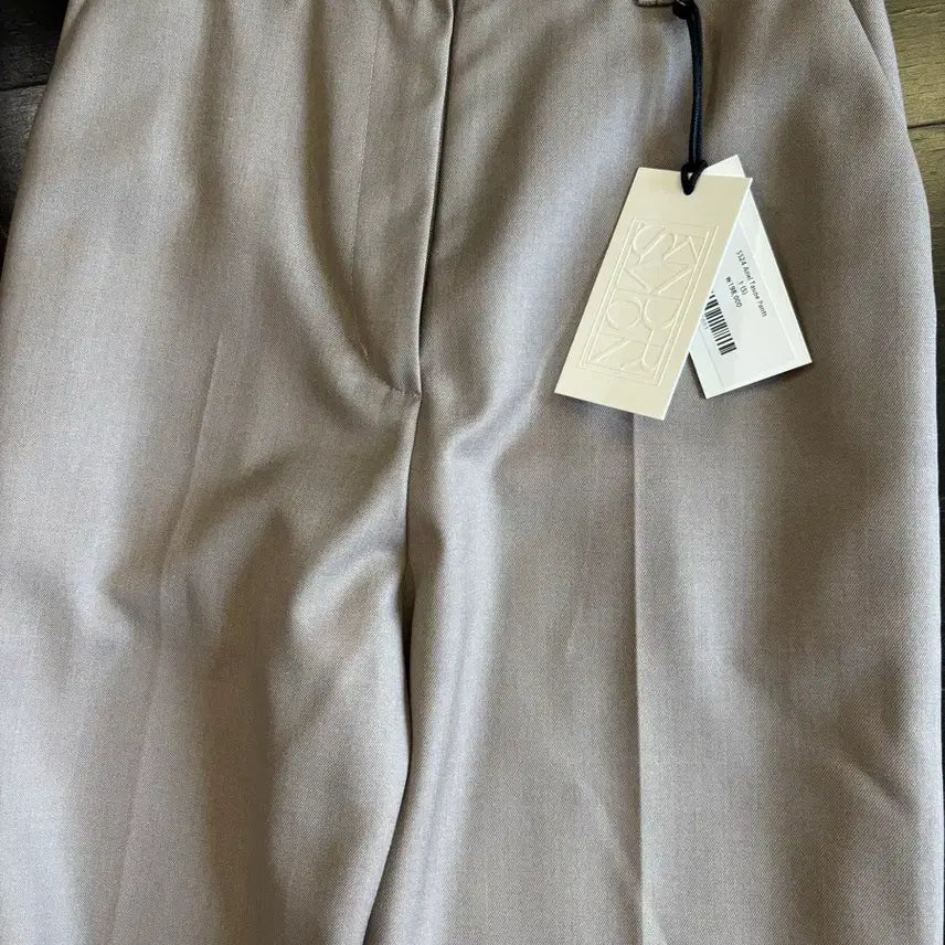 [BUNJANG] Kinder Salmon Ariel Pants (Size 1) / 킨더살몬 ariel 팬츠 새상품 1사이즈 얼바닉 낫띵리튼 le917