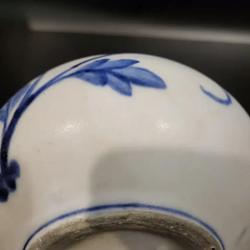 [BUNJANG] Celadon Porcelain Bird and Flower Motif Bottle / 청화백자 화조도 주병