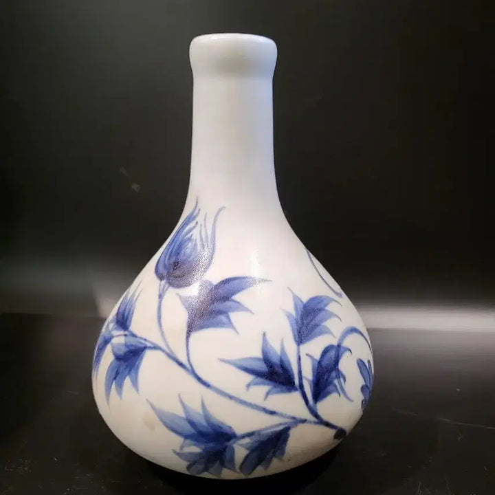 [BUNJANG] Celadon Porcelain Bird and Flower Motif Bottle / 청화백자 화조도 주병