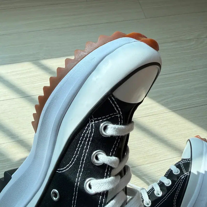 [BUNJANG] Converse Run Star Hike Black Sneakers / 컨버스 런스타 하이크 블랙 166800C 230