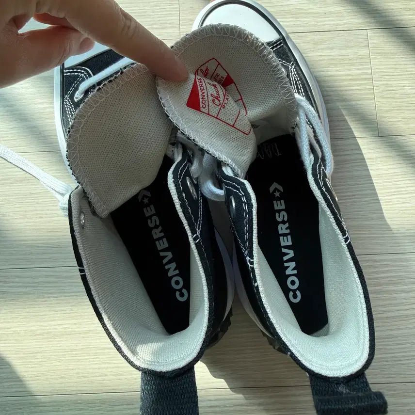 [BUNJANG] Converse Run Star Hike Black Sneakers / 컨버스 런스타 하이크 블랙 166800C 230