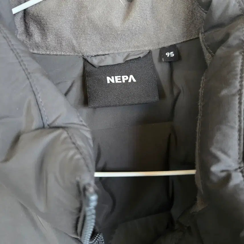 [BUNJANG] Nepa Men's Duck Down Padded Jacket / 네파 남성덕다운패딩