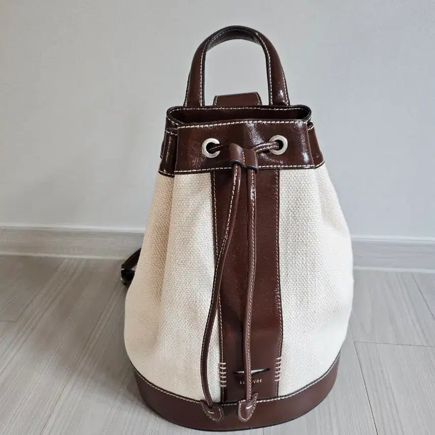 [BUNJANG] Le Louvre Sac de Poche / 루에브르 삭드 포쉐 sac de poche