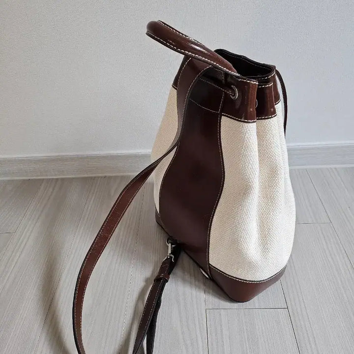 [BUNJANG] Le Louvre Sac de Poche / 루에브르 삭드 포쉐 sac de poche