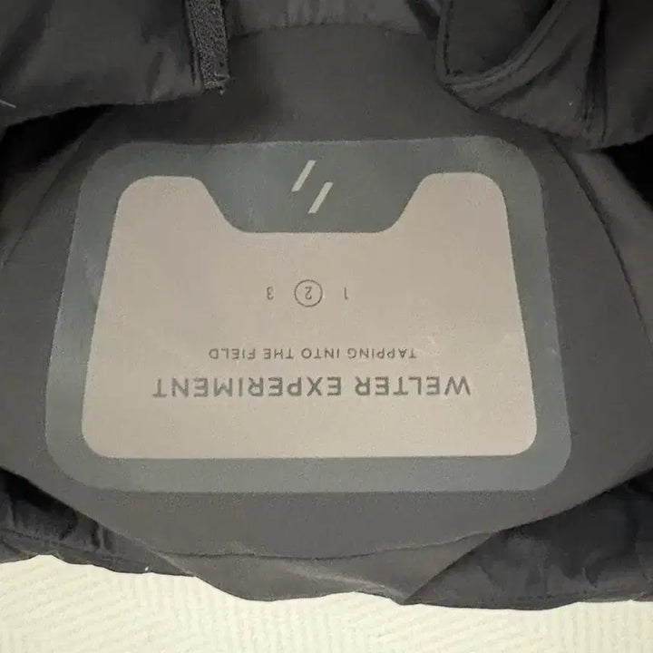 [BUNJANG] WELTER Experiment Padded Vest / 웰터익스페리먼트 패딩 조끼 2