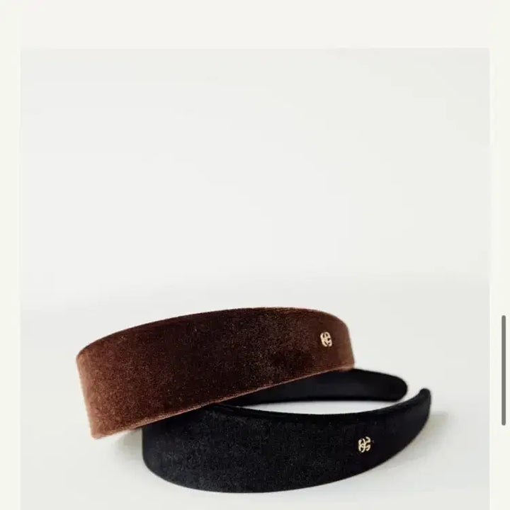 [BUNJANG] Siye Sie Monogram Hairband Black / 시에 sie 모노그램 헤어밴드 머리띠 블랙