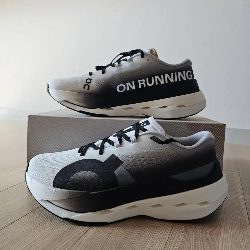 [BUNJANG] On Running Cloudboom Max Running Shoes / 280 새제품) 온 러닝 클라우드붐 맥스 화이트 블랙 런닝화 러닝화