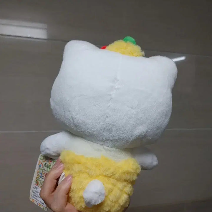 [BUNJANG] Sanrio Hello Kitty Pineapple Medium Plush / 파인애플 헬로키티 중형인형