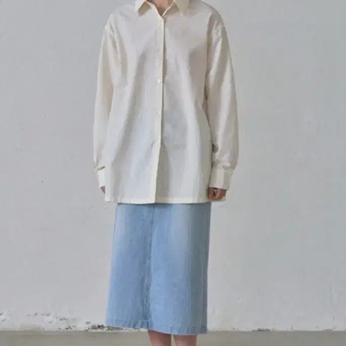 [BUNJANG] HANE Loose Fit Back Gather Shirt / HANE 하네 루즈핏 백개더 셔츠 새상품