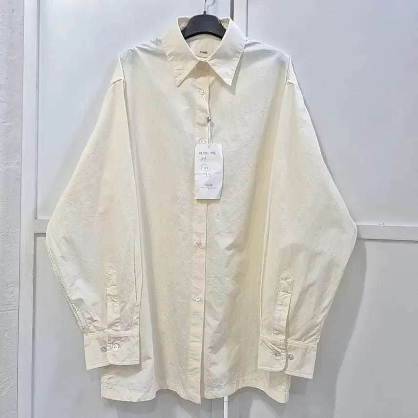 [BUNJANG] HANE Loose Fit Back Gather Shirt / HANE 하네 루즈핏 백개더 셔츠 새상품