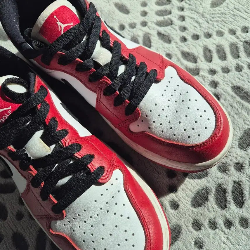 [BUNJANG] Nike Air Jordan 1 Low Chicago Sneakers / 나이키 에어 조던 1 로우 시카고