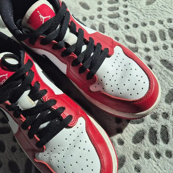 [BUNJANG] Nike Air Jordan 1 Low Chicago Sneakers / 나이키 에어 조던 1 로우 시카고