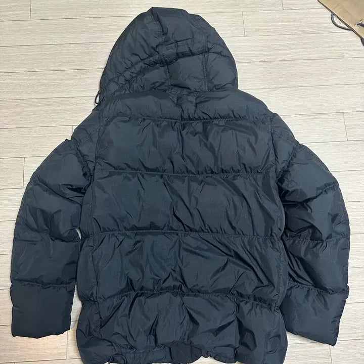 [SOLD OUT] [L] 스톤아일랜드 40723 크링클랩스 후드 패딩