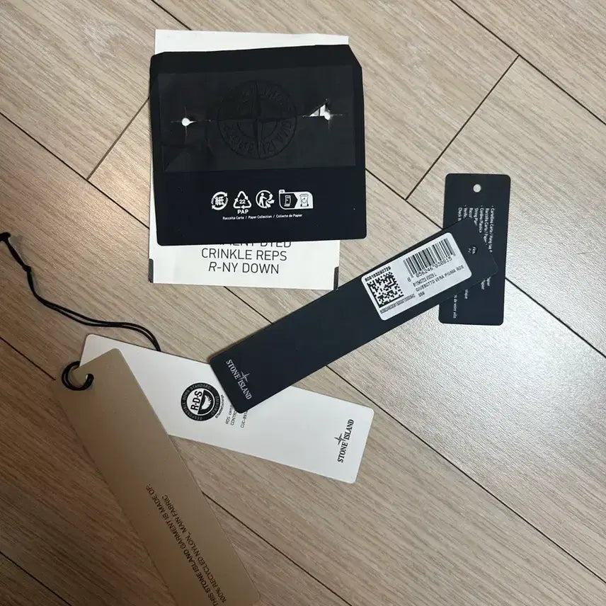 [SOLD OUT] [L] 스톤아일랜드 40723 크링클랩스 후드 패딩