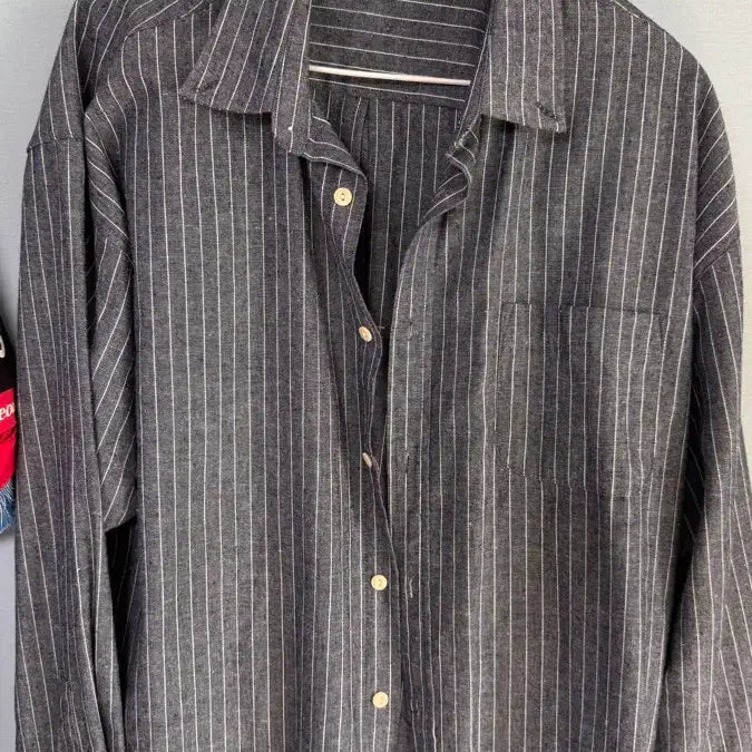 [BUNJANG] Striped Shirt / 세로 줄무늬의 셔츠