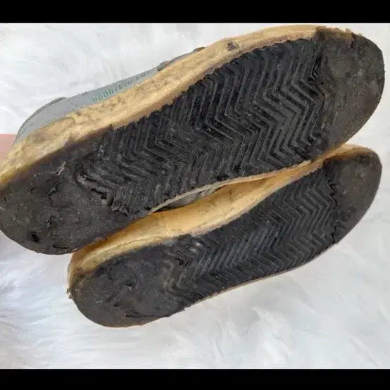 [BUNJANG] Golden Goose Silver 36 Sneakers / (매장정품)(정가 52.8)(상태S) 골든구스 실버 36 235