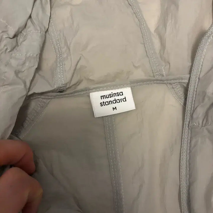 [BUNJANG] Musinsa Standard City Leisure Windbreaker / 무신사스탠다드 시티레저 바람막이