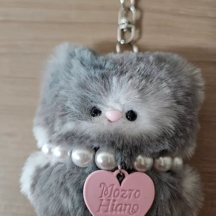 [BUNJANG] Gray Mackerel Tabby Cat Keychain with Heart Pendant / [새상품] 그레이 고등어 태비 고양이 키링