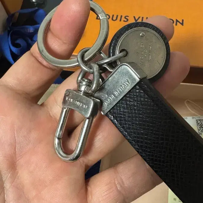 [BUNJANG] Louis Vuitton Neo LV Club Keyring M80237 / (정품) 루이비통 네오 LV 클럽 키링 M80237