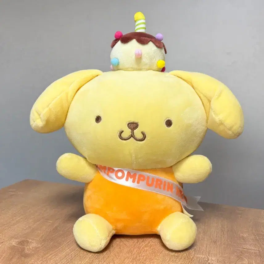 [BUNJANG] Sanrio Pompompurin Cake Hat Plush Doll / 산리오 폼폼푸린 케이크모자 봉제인형