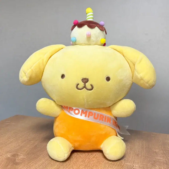 [BUNJANG] Sanrio Pompompurin Cake Hat Plush Doll / 산리오 폼폼푸린 케이크모자 봉제인형