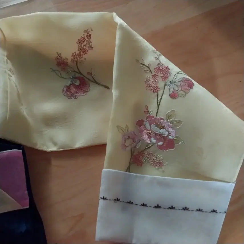[BUNJANG] Traditional Korean Hanbok Set / 한복