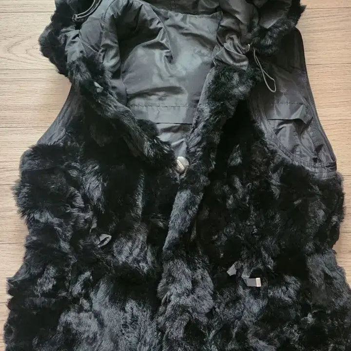 [BUNJANG] Black Hooded Fur Padded Vest / 블랙 후드 퍼 조끼 패딩 베스트