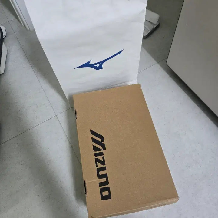 [SOLD OUT] 미즈노 웨이브 라이더 265 새제품