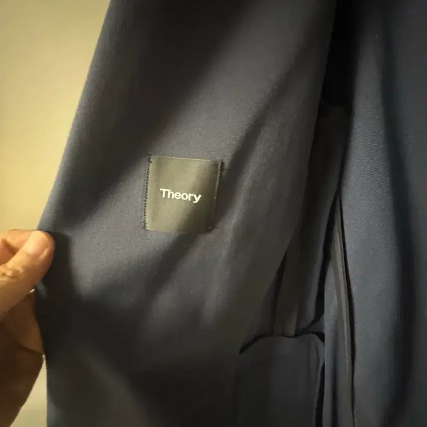 [BUNJANG] Theory Neoteric Navy Blazer / 띠어리 네오테릭 네이비 블레이저