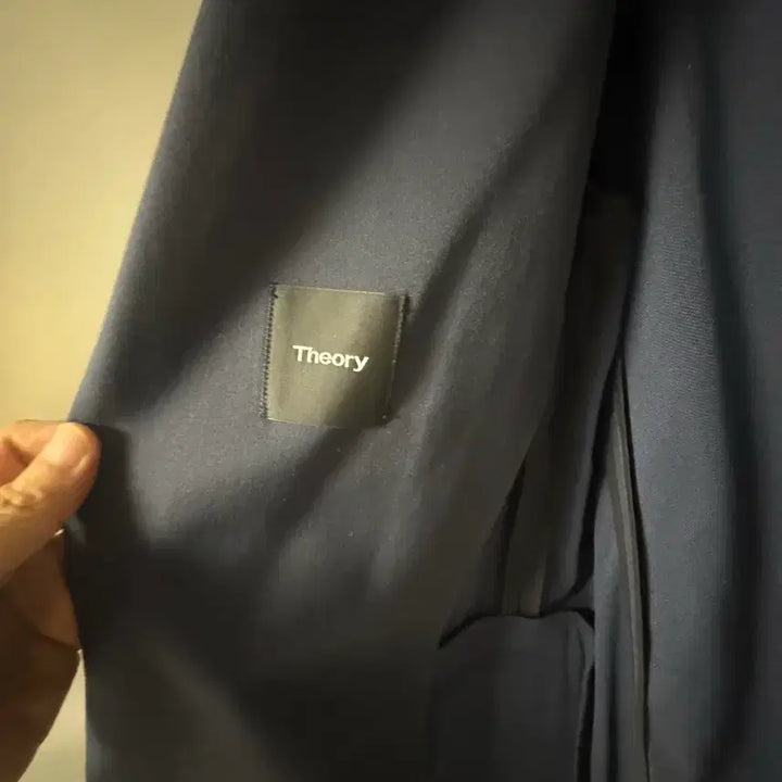 [BUNJANG] Theory Neoteric Navy Blazer / 띠어리 네오테릭 네이비 블레이저