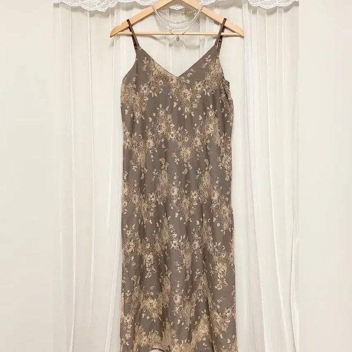 [BUNJANG] Floral Print Long Slip Dress / 브라운 슬립 롱 원피스 밴딩 꽃무늬 꽃패턴 플라워패턴 레이스 나시