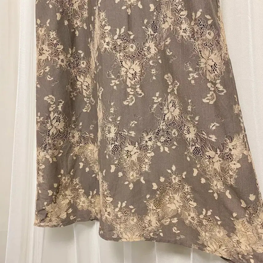 [BUNJANG] Floral Print Long Slip Dress / 브라운 슬립 롱 원피스 밴딩 꽃무늬 꽃패턴 플라워패턴 레이스 나시