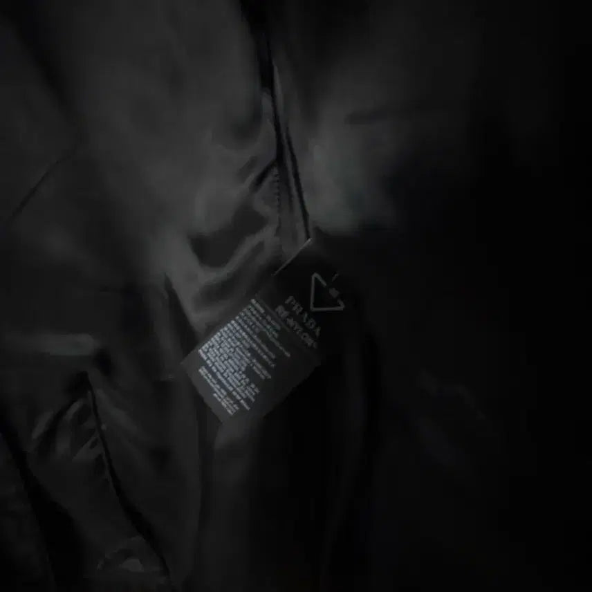 [BUNJANG] Prada Re-Nylon Blazer / 프라다 리나일론 블레이저