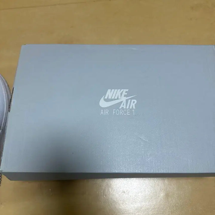 [BUNJANG] Nike Air Force White and Black (CT2302-100) / 나이키 에어포스 흰검(CT2302-100)