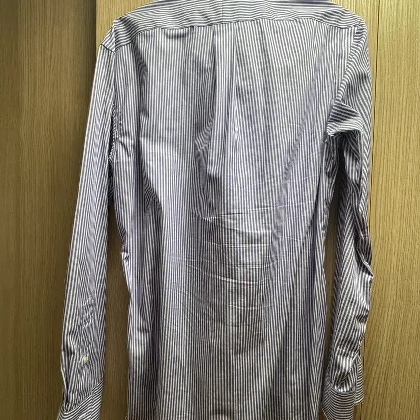 [BUNJANG] Shirt (M Size) / 폴로 스트라이프 셔츠 M Size