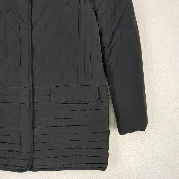 [BUNJANG] Black Quilted Jacket (Size 55) / abplus 여성 블랙 퀼팅 자켓(55)