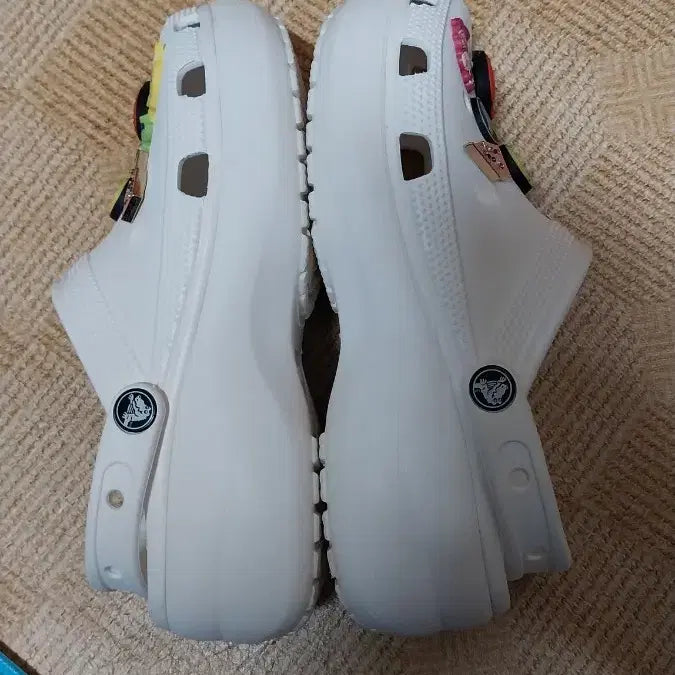 [SOLD OUT] 크록스 클래식 플랫폼.W8. 250