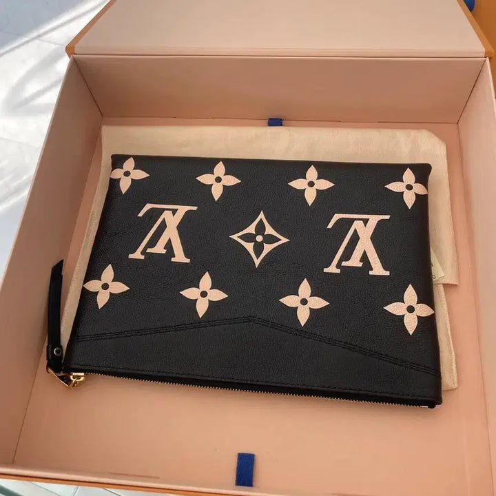 [BUNJANG] Louis Vuitton Empreinte Clutch / [정품] 루이비통 앙프렝뜨 클러치