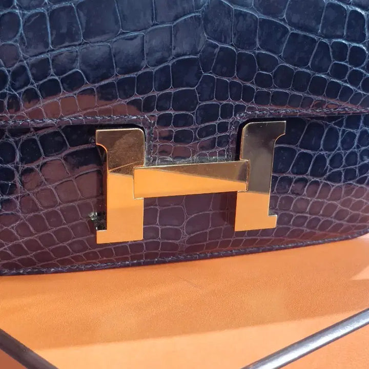 [BUNJANG] Hermes Constance 18 Mini Crocodile Lisse Blue Marine/Gold Hardware / 에르메스 콘스탄스 18 미니 악어 리세 블루마린/금장