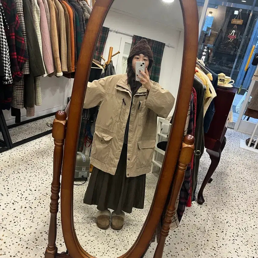 [BUNJANG] McGregor Beige Field Jacket / 맥그리거 베이지색 야상 점퍼