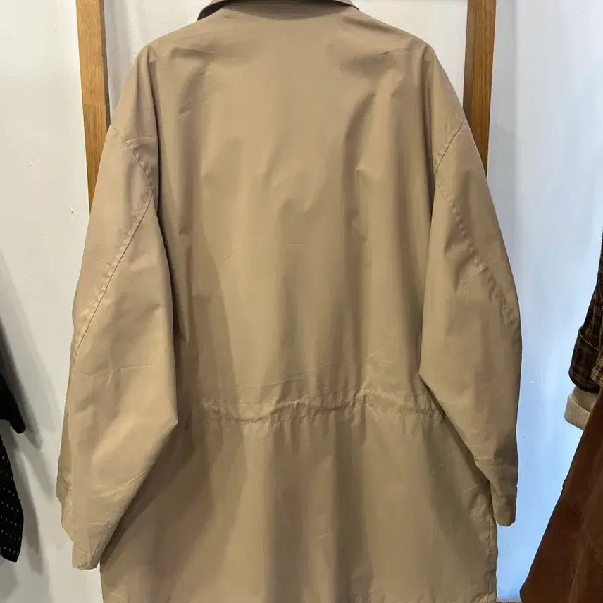 [BUNJANG] McGregor Beige Field Jacket / 맥그리거 베이지색 야상 점퍼