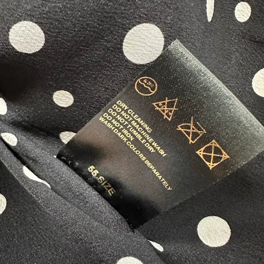 [BUNJANG] Number Project Puff Shoulder Cropped Jacket / (55)넘버프로젝트 퍼프숄더 컷팅 디테일 크롭 자켓 민트급