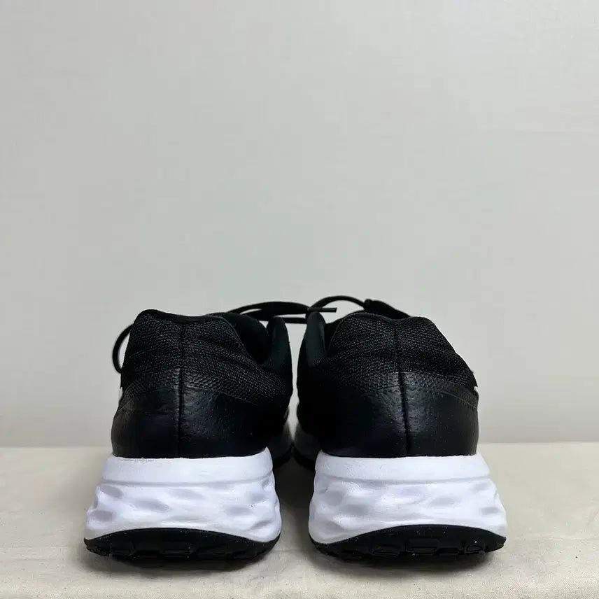 [SOLD OUT] 295나이키 레볼루션6 런닝화  -352